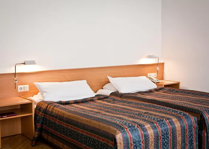 Konventa Seta - Keystone Collection