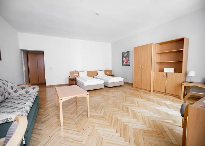 Konventa Seta - Keystone Collection